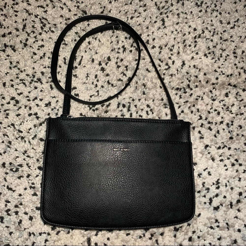 Matt & Nat GIL Dwell Black Crossbody Purse Vegan Leather